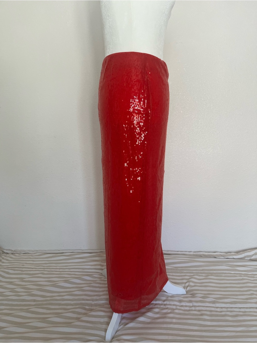 ✨ A New Day Red Sequin Skirt | Size XS | Midi to Maxi Length on Petite Frames - Picture 5 of 13